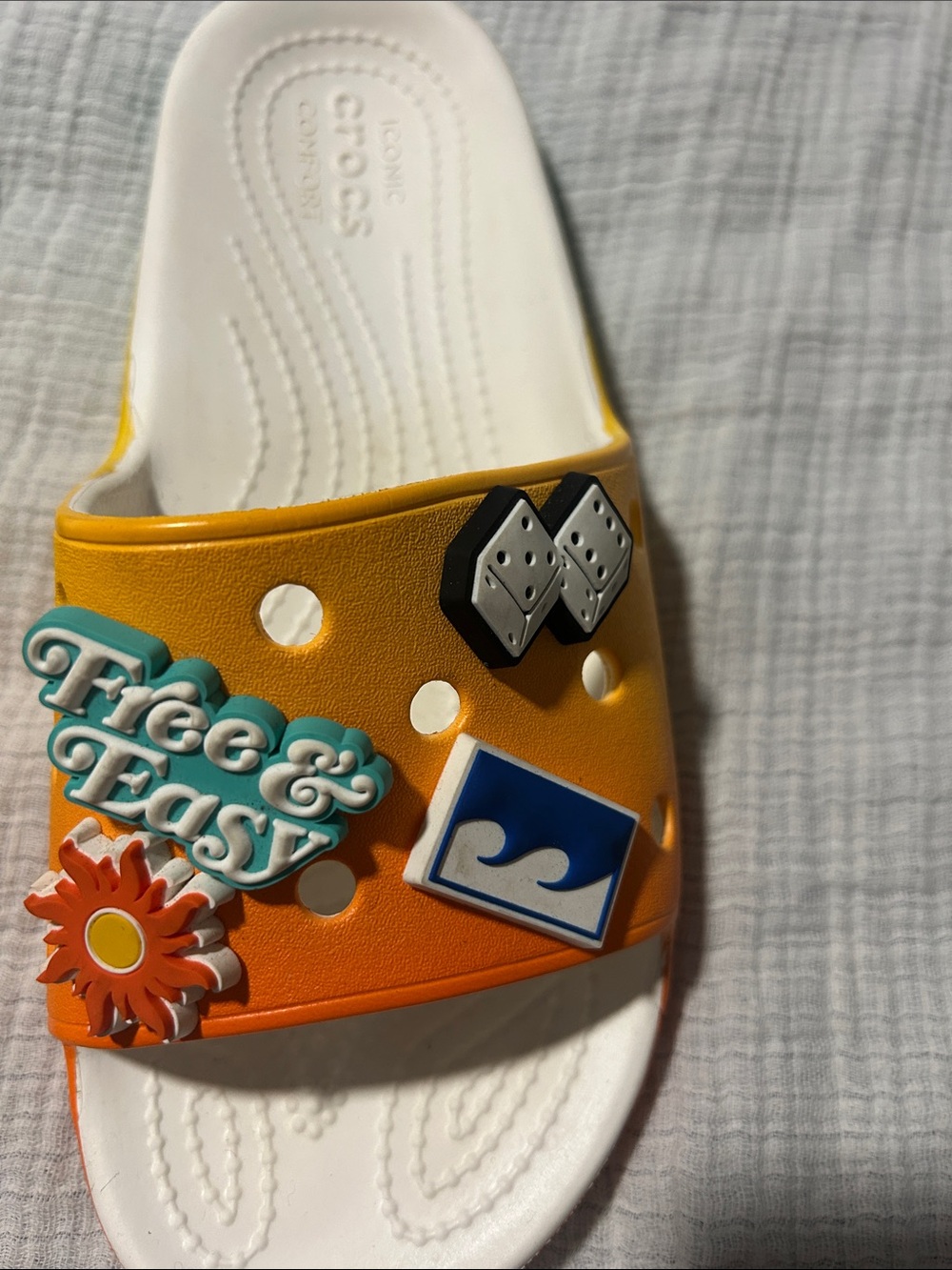 Crocs Special Edition Free & Easy Womans Orange Ombre Slides w/ jibbitz. Size 6 - Picture 2 of 7